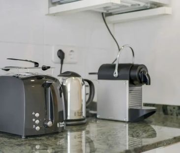 Carrer del Consell de Cent, Barcelona, Catalonia 08013 - Photo 2