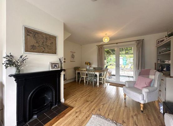 3 bedroom terraced house to rent - Photo 1