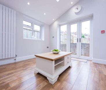 Hemdean Road, Caversham, Reading, RG4 7ST - Photo 2