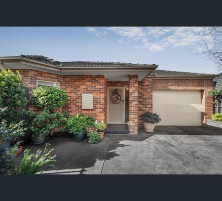 4/4 Fir Street, Blackburn, Vic 3130 - Photo 4