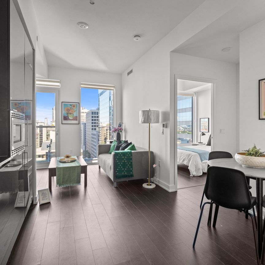 For Lease - 238 Simcoe Street Unit# 1402, Toronto, Ontario - Photo 1