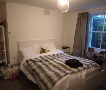 182 St Michaels Hill, Bristol - Photo 2