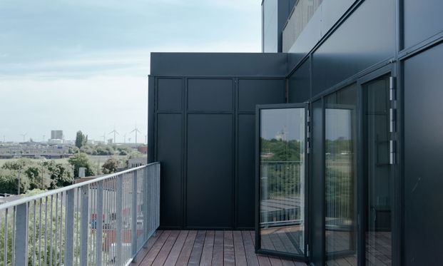 Et hjem med alt det, der gør livet lettere: Tagterrasse, træningsrum og tid til dig selv - Photo 1