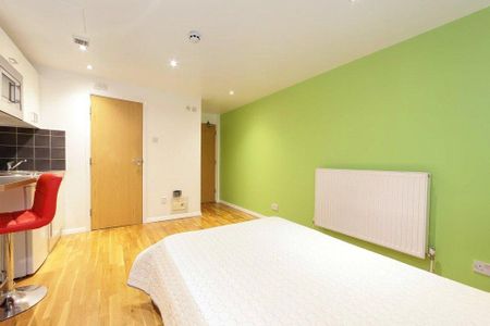 Property to rent - Photo 3