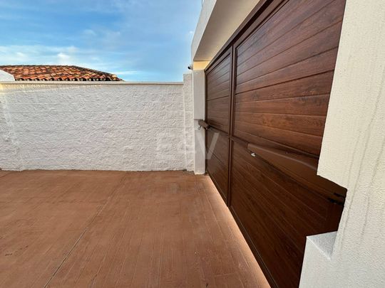 The Ultimate All-in-One Beachside Home in Marbella - Photo 1