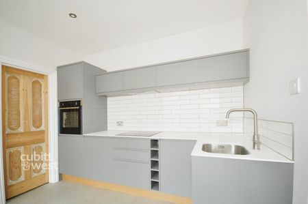 1 bedroom flat to rent - Photo 5