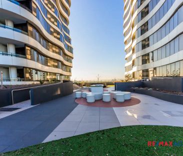 “Stunning Apartment with Spectacular Views” - Photo 4