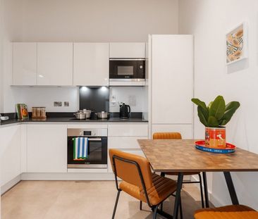 Room in a Shared Flat, Childers Street, SE8 - Photo 6