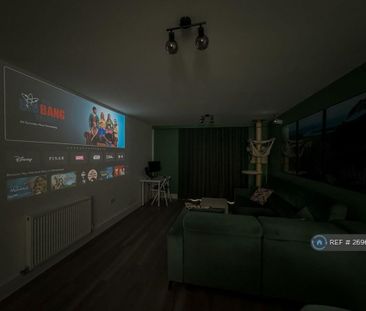 2 bedroom flat to rent - Photo 3