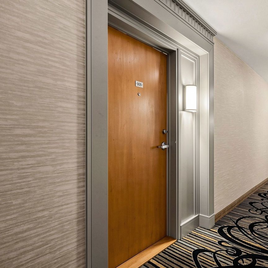 For Lease - 9017 Leslie Street Unit# 903, Richmond Hill, Ontario - Photo 1