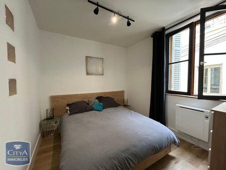 Location Appartement 2 pièces 40m² BRIVE LA GAILLARDE 19100 - Photo 4