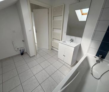 Appartement à louer 5 pièces 85.57m² - Photo 5