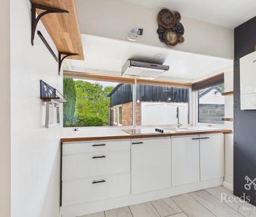 3 bedroom bungalow to rent - Photo 6