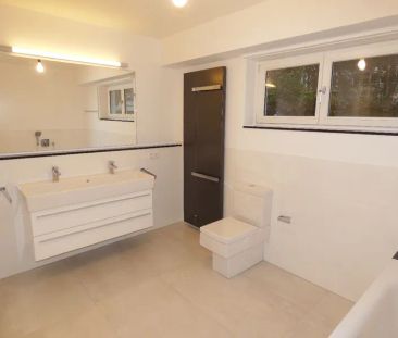 Hochwertig modernisierte 3-Zimmer-Erdgeschoss-Wohnung in gefragter ... - Photo 2