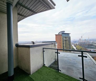2 bedroom penthouse to rent - Photo 5