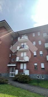 5 locali in affitto - Photo 1