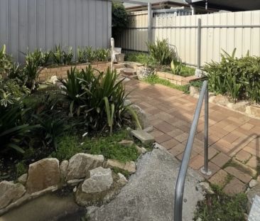 Contemporary Comfort and Convenience in One - Photo 5