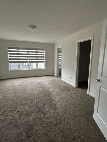 For Lease - 11 Federica Crescent, Wasaga Beach, Ontario - Photo 4