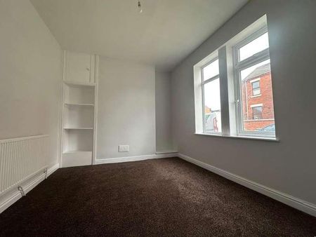 Oxhay View, Newcastle, ST5 - Photo 4