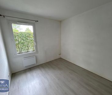 Location Appartement 2 pièces 43m² TONNAY CHARENTE 17430 - Photo 5