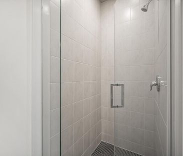 For Lease - 21 Harold Wilson Lane Unit# 1, Richmond Hill, Ontario - Photo 6