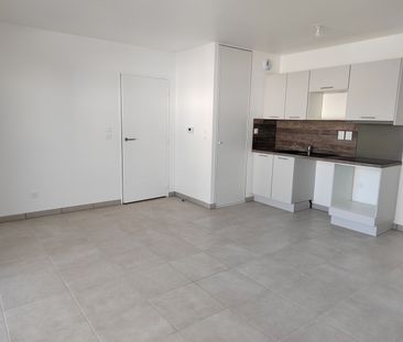 Location Appartement 3 Pièces 60 m² - Photo 1