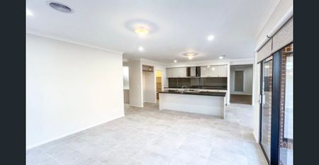 YOUR NEW HOME AWAITS IN BEVERIDGE - Photo 4