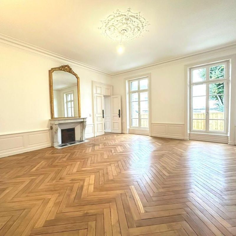 Location Appartement 4 pièces 117m² ST BRIEUC 22000 - Photo 1