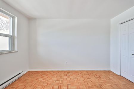 For Lease - 49 Wellington Street Unit# 305, Port Hope, Ontario - Photo 3
