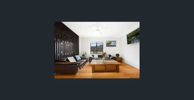 Stylish & Spacious Contemporary Home - Photo 1