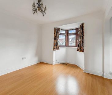 4 bedroom detached house to rent - Photo 1