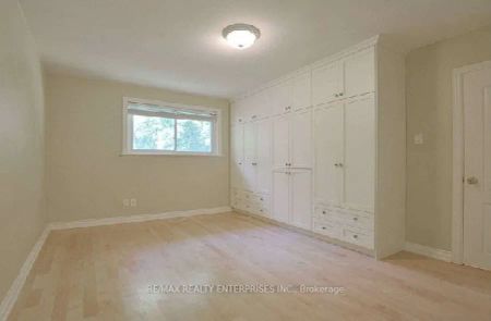 Property For Lease | W9232844 - Photo 2