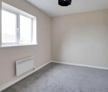 2 bedroom property to rent - Photo 2