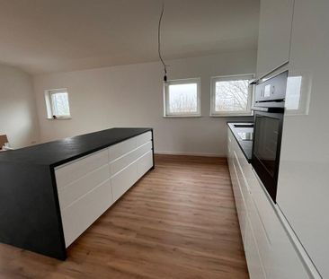 Penthousewohnung der Extraklasse! Erstbezug nach Kernsanierung- top... - Photo 4