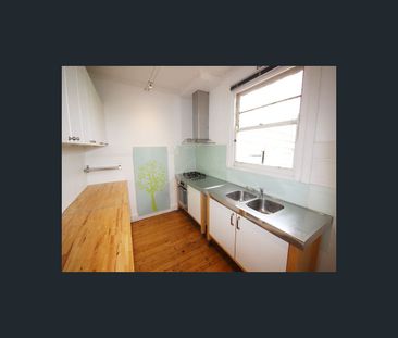 29 Gwelo Street, West Footscray, Vic 3012 - Photo 2