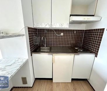 Location Appartement 1 pièce 27m² AIX EN PROVENCE 13100 - Photo 4