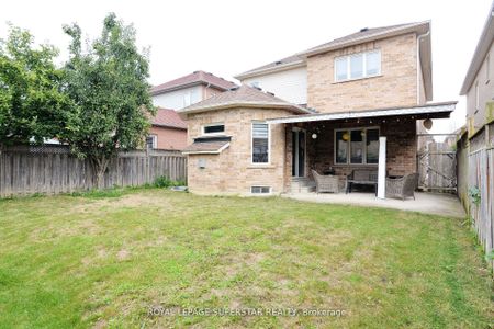 For Lease - 12 El Camino Way Unit# Upper, Brampton, Ontario - Photo 3