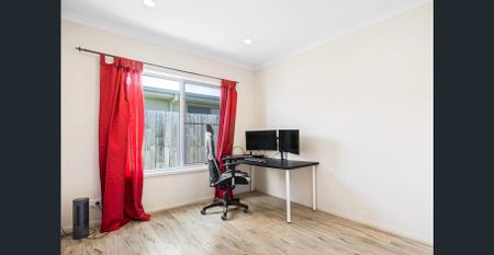 Spacious Family Home in a Highly Convenient Location - Photo 5