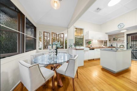 Grand Queenslander with Pool & Multiple Living Areas - Photo 5