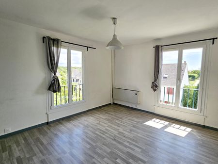 Location Appartement 1 pièce 28m² COMPIEGNE 60200 - Photo 2