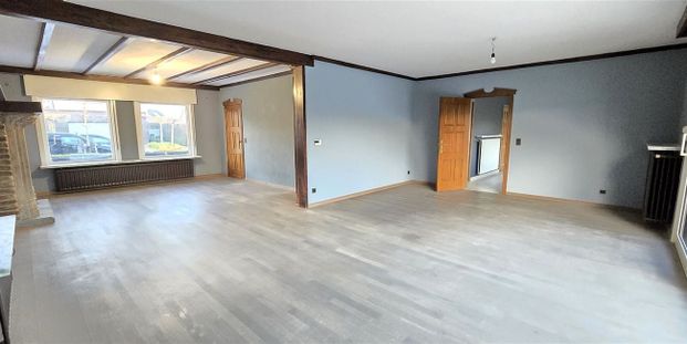 Eengezinswoning te huur in Waregem voor € 1.200 met 4 slaapkamers - Photo 1