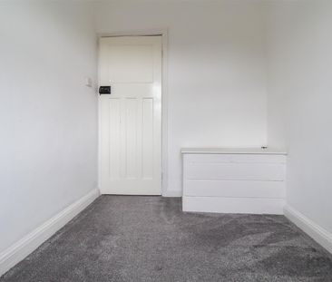 Ridgehill Avenue, Sheffield, S12 - Photo 3