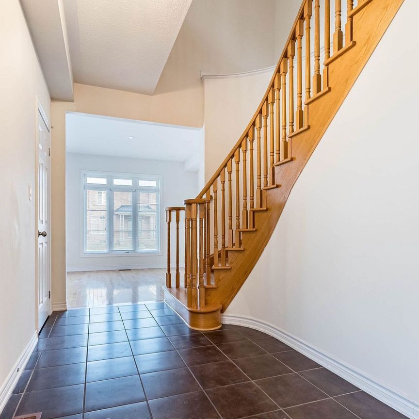 For Lease - 620 Asleton Blvd. Boulevard, Milton, Ontario - Photo 1