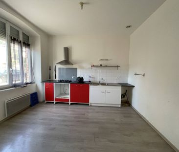 Location maison 5 pièces 110 m² à Saint-Pierre-de-Bœuf (42520) - Photo 1