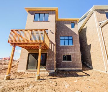 For Lease - 1230 Maverick Way, Oakville, Ontario - Photo 5