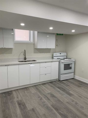 For Lease - 95 Ivy Glen Drive Unit# Basement, Vaughan, Ontario - Photo 2