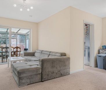 3 bedroom semi-detached house to rent - Photo 2