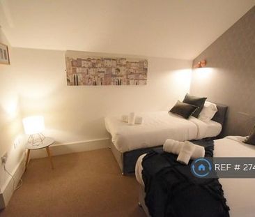 2 bedroom flat to rent - Photo 5