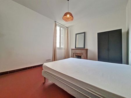 Location Appartement 4 pièces Meublé 78m² AJACCIO 20000 - Photo 4