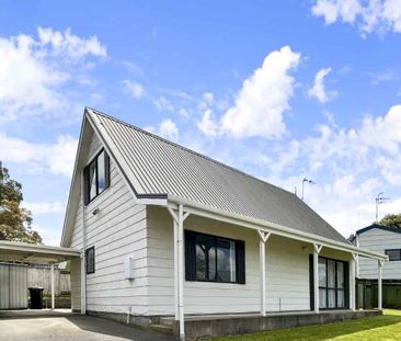 KELVIN GROVE - 3 BEDROOM - Photo 1